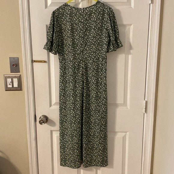 Green flowered midi dress size small - Picture 6 of 6